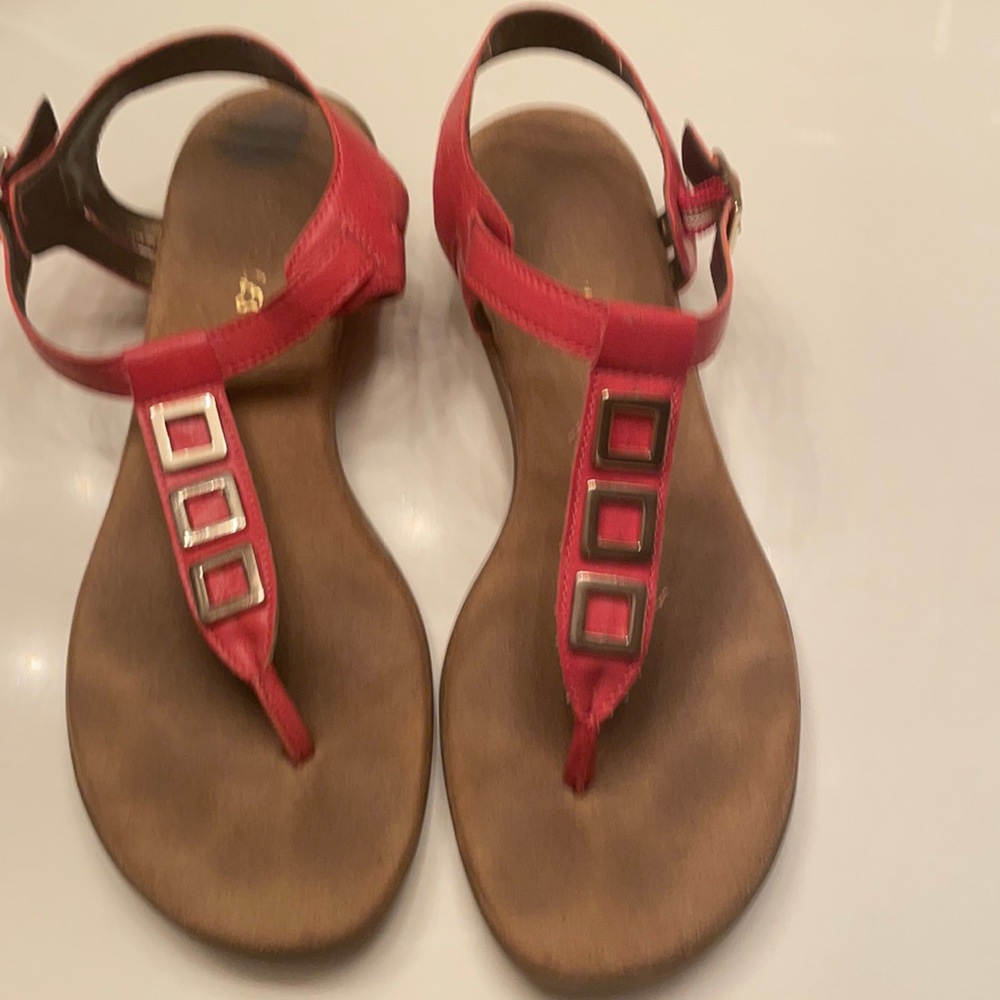 Ladies Aerosoles leather sandals Size 8